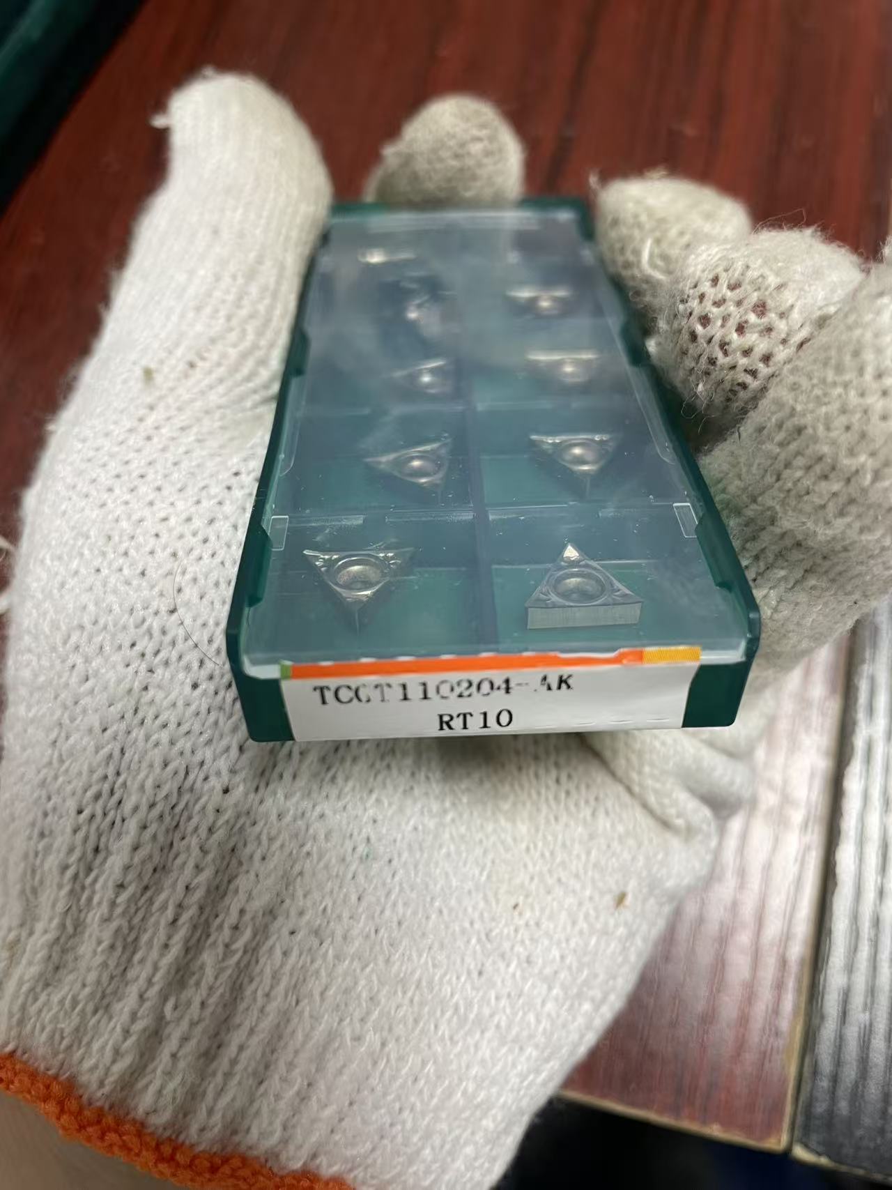 TCGT110204-AK